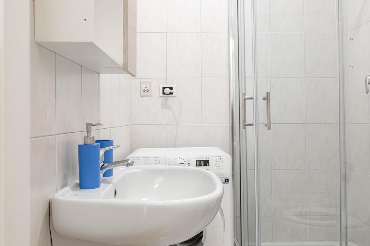 Apartamento H11 M Town 119 Sanremo - Centro Exterior foto